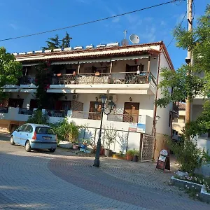 Aparthotel Agni -enoikiazomena Diamerizmata, Kallithea (Chalkidiki)
